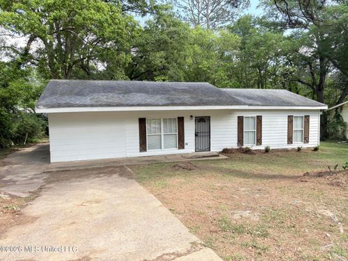 2814 Charleston Dr, Jackson, MS, 39212-2707 | Card Image