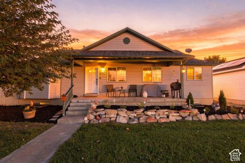 2135 E White Pine Rd, Eagle Mountain, UT, 84005-4292 | Card Image