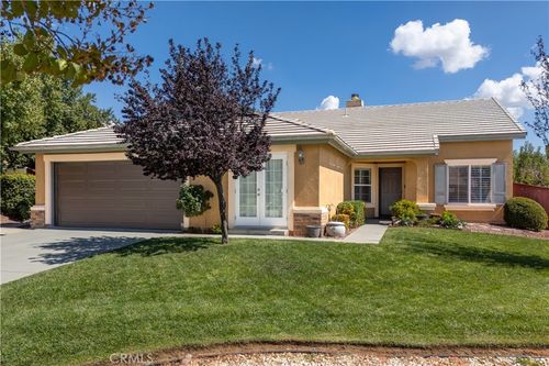 1686 Lakeside Ave, Beaumont, CA, 92223-7157 | Card Image