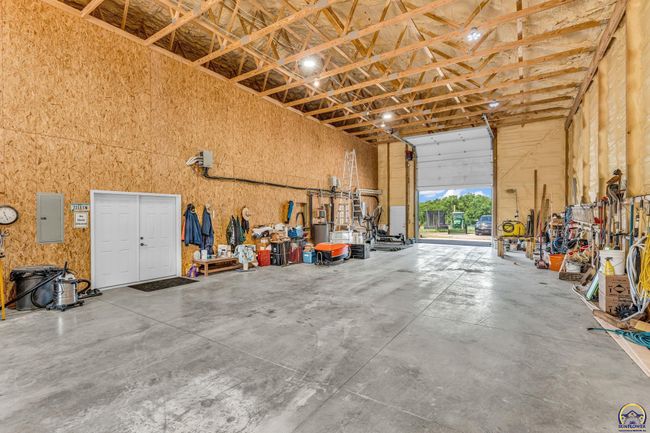 14426 110 Th St, House other with 5 bedrooms, 3 bathrooms and null parking in Oskaloosa KS | Image 49