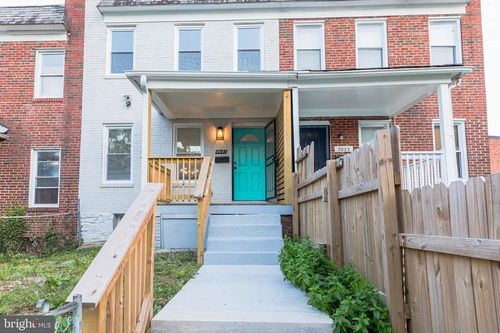 3021 Oakford Ave, BALTIMORE, MD, 21215-6418 | Card Image