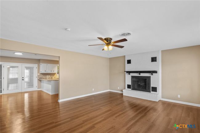 454 W Ward St, House other with 4 bedrooms, 3 bathrooms and null parking in Goliad TX | Image 6