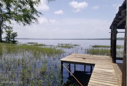1888 Lake Disston Dr, Bunnell, FL, 32110-3720 | Card Image