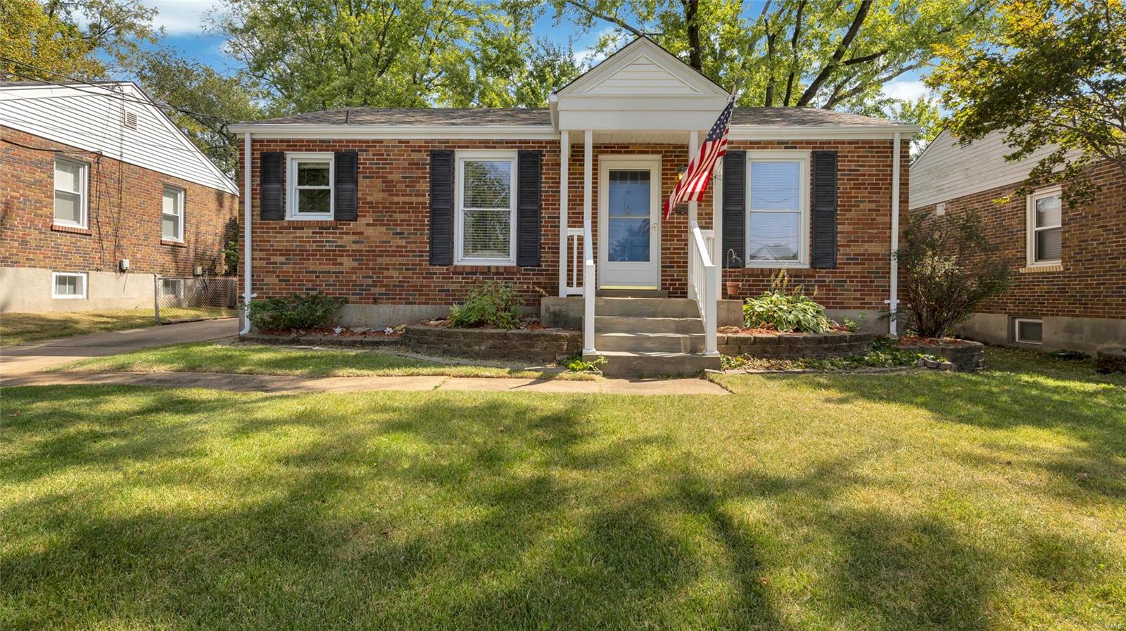 Castello St, Florissant, MO 63031
