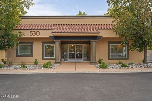 530 Hammill Ln, Reno, NV, 89511-2045 | Card Image