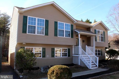 10402 Skinner Hill Dr, FREDERICKSBURG, VA, 22408-9460 | Card Image