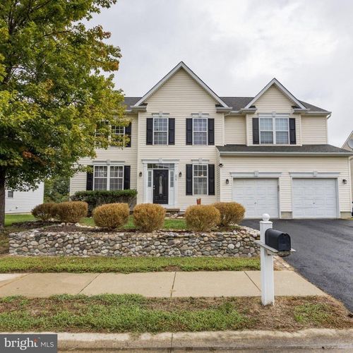 279 Coldwater Dr, CLAYTON, DE, 19938-3917 | Card Image