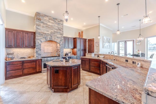 27493 S Lazy Meadow Way, House other with 6 bedrooms, 8 bathrooms and 5 parking in Spring TX | Image 13