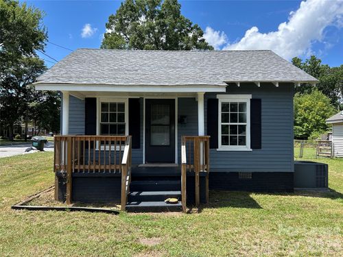 201 N Meriah St, Landis, NC, 28088-1215 | Card Image