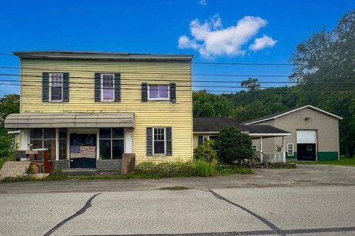 225 Main Street, Shelocta, PA, 15774 | Card Image