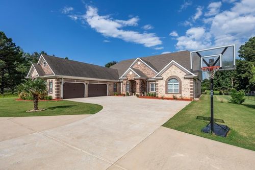 100 Marshas Vineyard, Hampton, GA, 30228-6008 | Card Image