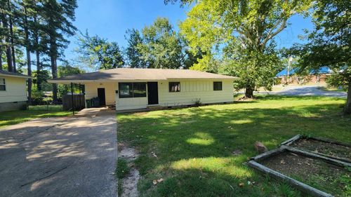 2 Southmont Dr, Little Rock, AR, 72209-2026 | Card Image