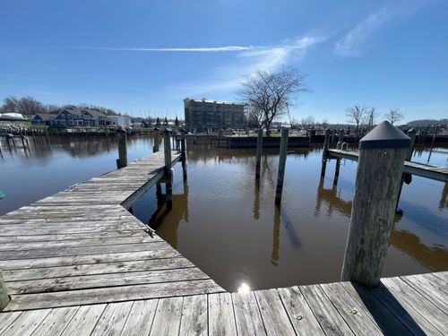 40-300 Oak Street, South Haven, MI, 49090 | Card Image