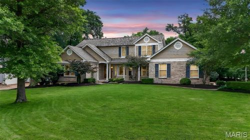 1350 Conway Oaks Dr, Chesterfield, MO, 63017-1959 | Card Image