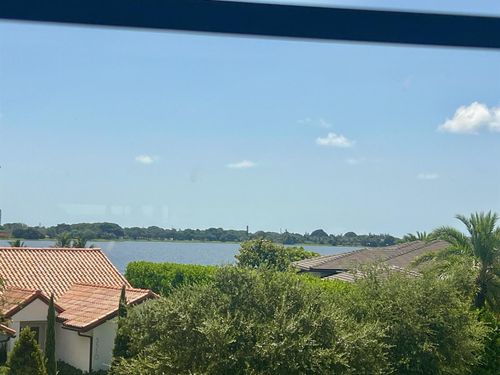 301-3516 Whitehall Dr, West Palm Beach, FL, 33401-1082 | Card Image