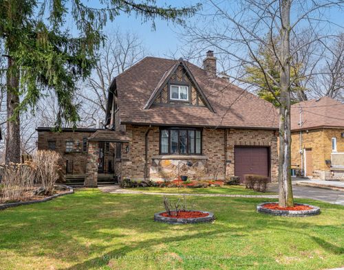 10 Landour Ave, York, ON, M6M4J4 | Card Image