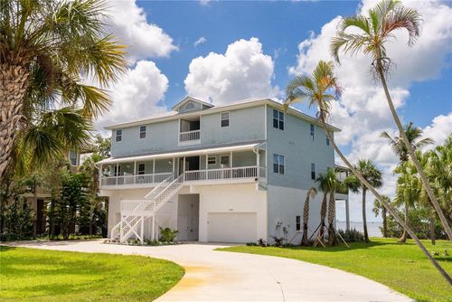 24242426-2424 69th Ave W, Bradenton, FL, 34207-5722 | Card Image