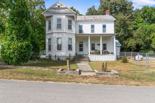 302 Dougherty St, Cumberland City, TN, 37050-4052 | Card Image
