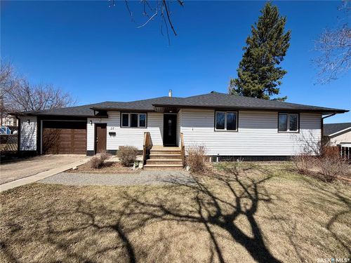 22 23rd St W, Battleford, SK, S0M0E0 | Card Image