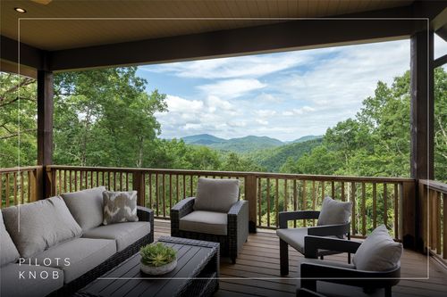 1106 Bridgestone Dr, Glenville, NC, 28736 | Card Image
