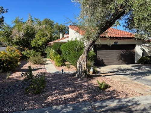 2620 San Lago Ct, Las Vegas, NV, 89121-3923 | Card Image