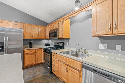 1514 17th St N, Princeton, MN, 55371-6187 | Card Image