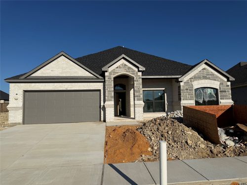 705 Broken Bow Ln, Cleburne, TX, 76033-4057 | Card Image