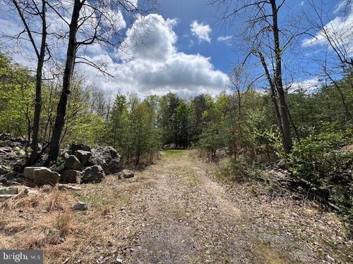 0 Erhardt Ln, FLEETWOOD, PA, 19522 | Card Image