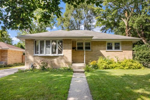 312 N Shaddle Ave, Mundelein, IL, 60060-2411 | Card Image
