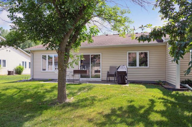 3449 Valento Circle, Townhouse with 2 bedrooms, 2 bathrooms and null parking in Vadnais Heights MN | Image 29