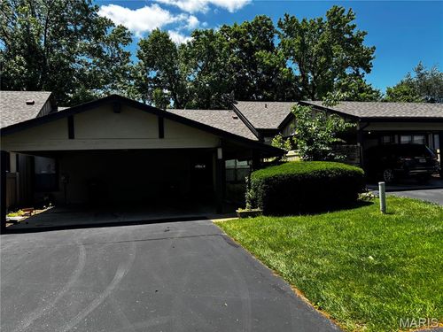 11021 Thousand Oaks Dr, Saint Louis, MO, 63136-5822 | Card Image