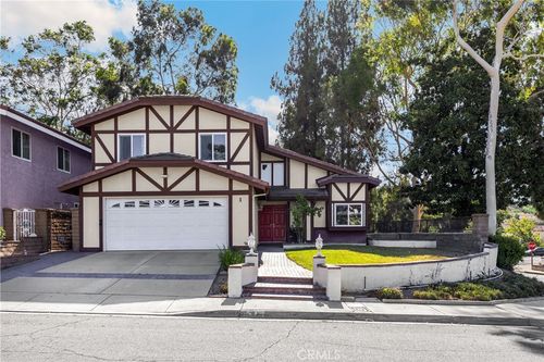 1 Country Wood Dr, Phillips Ranch, CA, 91766-4819 | Card Image
