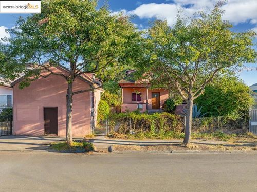 1614 Russell St, Berkeley, CA, 94703-2024 | Card Image