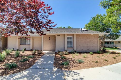 707d-8566 Fallbrook Cir, Huntington Beach, CA, 92646-5638 | Card Image