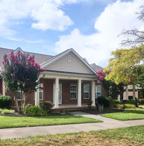 117 Hatleyberry St, Oak Ridge, TN, 37830-3026 | Card Image