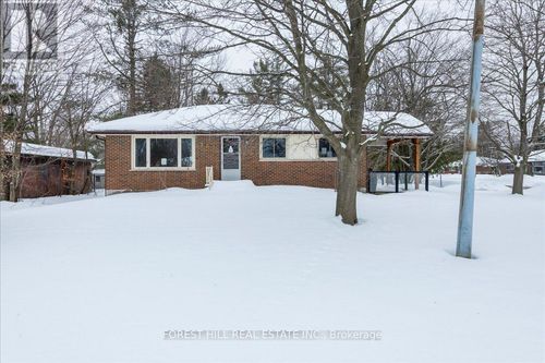 267 Lawrence Ave, Orillia, ON, L3V5M5 | Card Image
