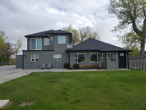 25 Dupuyer Ave, Valier, MT, 59486-8502 | Card Image