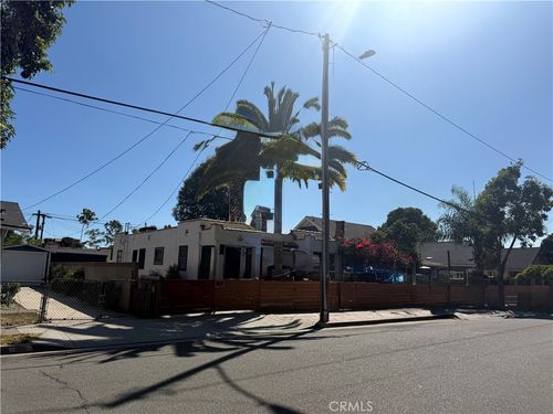 1008 W 3rd St, Santa Ana, CA, 92701-4834 | Card Image