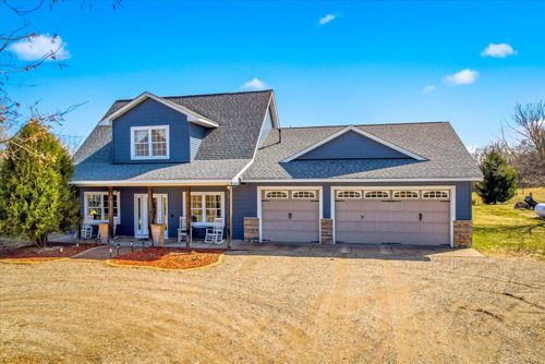 46461 Tucker St Ne, Cambridge, MN, 55008-7962 | Card Image