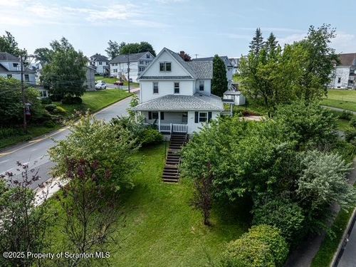 838 George St, Throop, PA, 18512-1016 | Card Image