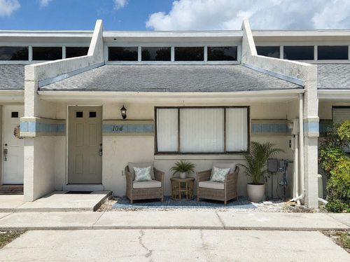 104 Mayfair Pl Sw, Winter Haven, FL, 33880-2649 | Card Image