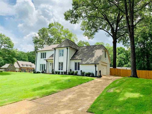 8935 Enton Cv, Germantown, TN, 38139 | Card Image