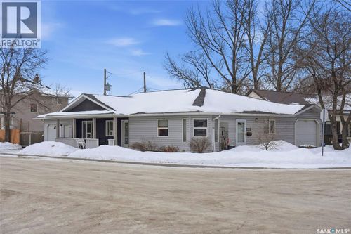 101 2nd St S, Martensville, SK, S0K | Card Image