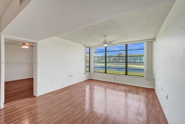 APT-103 - 1520 Whitehall Dr, Condo with 2 bedrooms, 2 bathrooms and null parking in Davie FL | Image 8