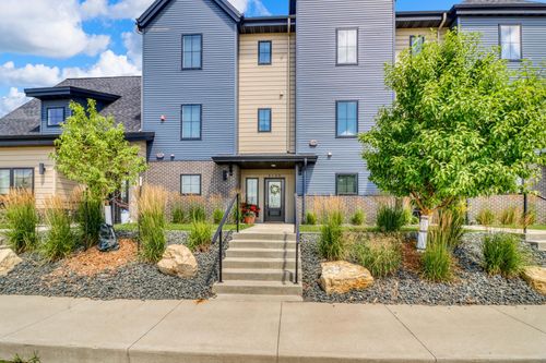 4120 Arthur Dr, Fargo, ND, 58104-4574 | Card Image