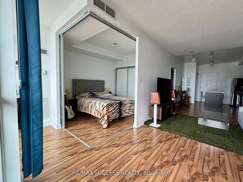 1605-1171 Queen St W, Toronto, ON, M6J0A5 | Card Image