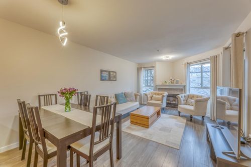 311-128 W 8th St, North Vancouver, BC, V7M3M1 | Card Image