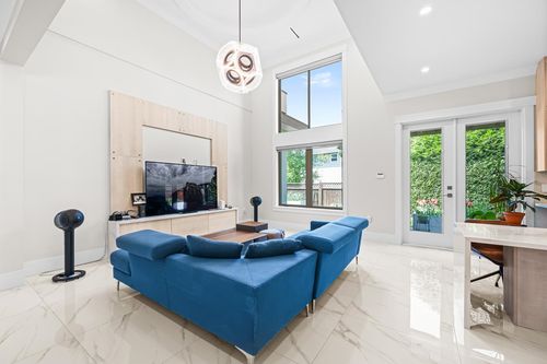 7860 Thormanby Cres, Richmond, BC, V7C4G3 | Card Image