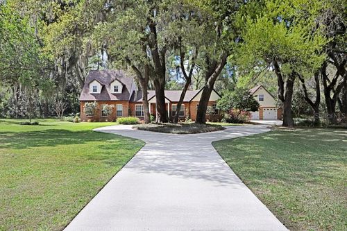 36805 Waterfall Dr, DADE CITY, FL, 33525-8552 | Card Image