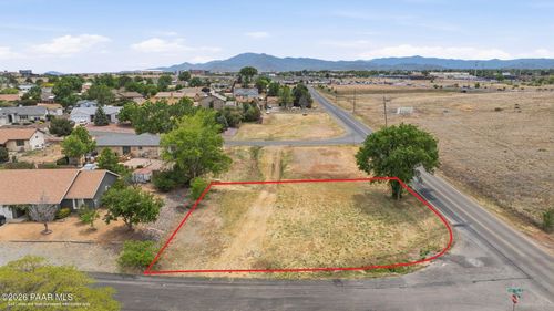 4251 N Agua Fria Dr, Prescott Valley, AZ, 86314-5444 | Card Image